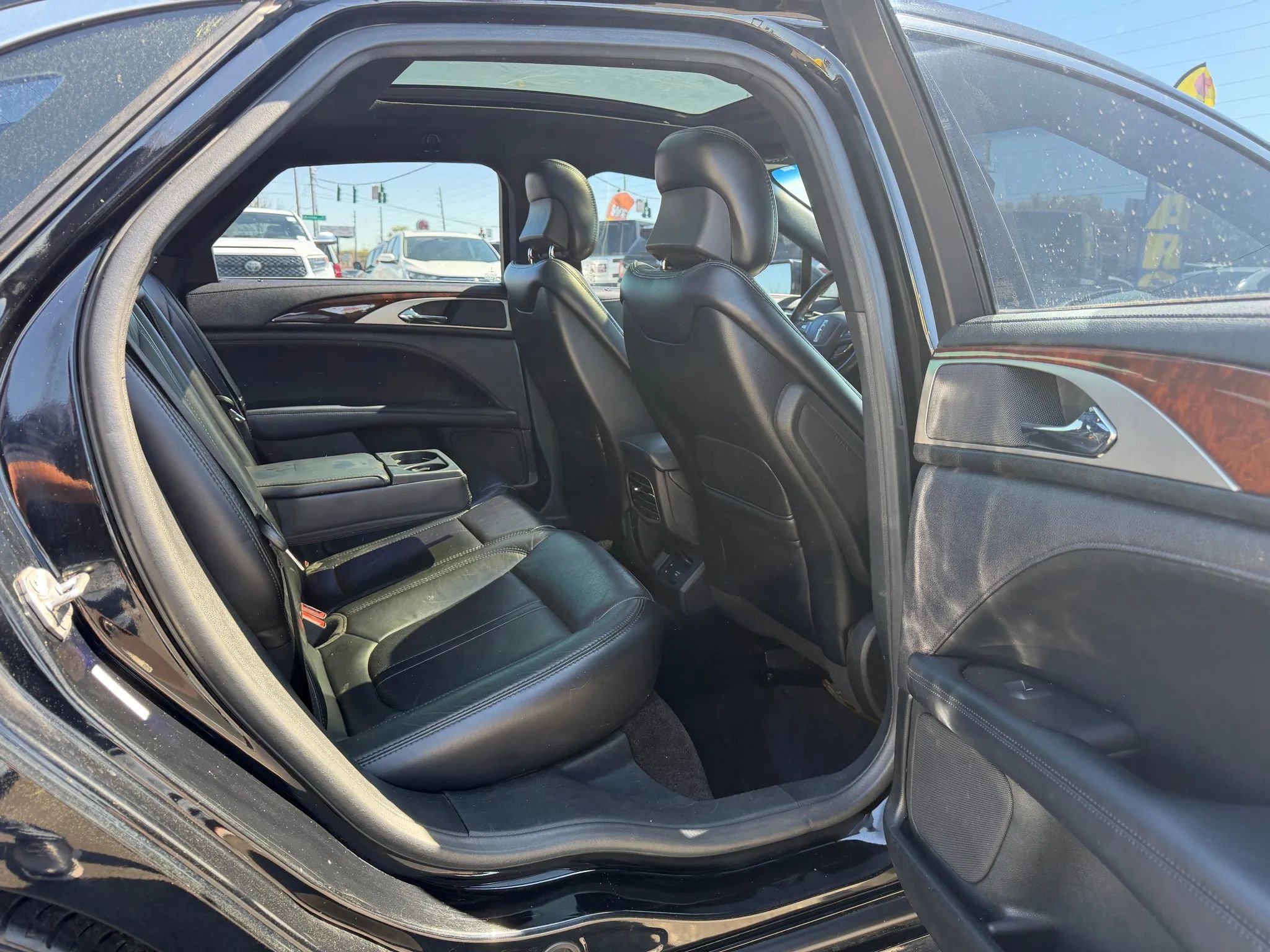 Used 2017 Lincoln MKZ Reserve FWD image 20