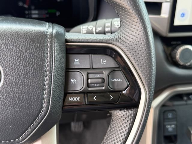 Used 2024 Toyota Sequoia SR5 w/ SR5 Premium Package RWD image 19