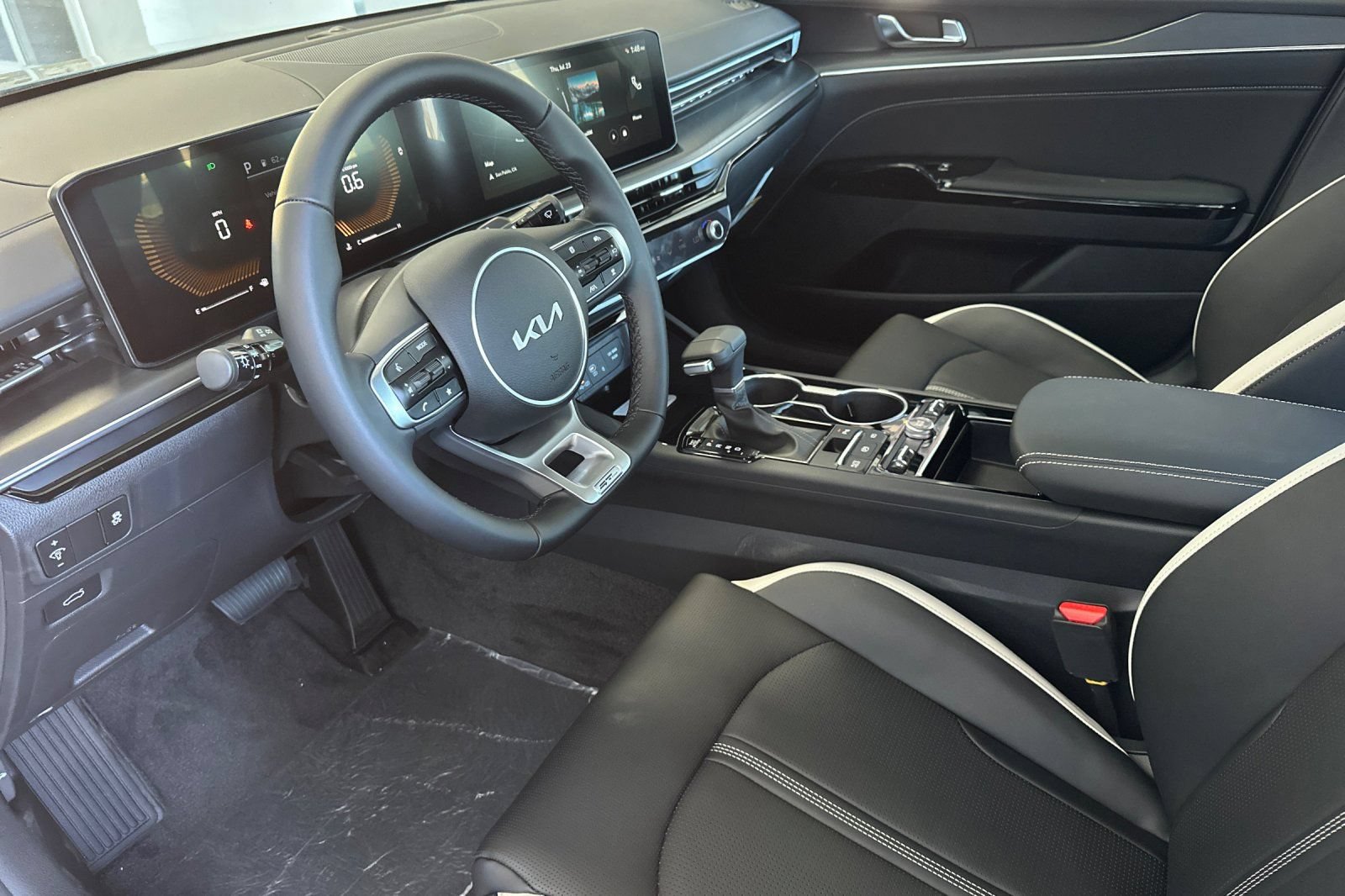 New 2026 Kia K5 GT-Line FWD image 11