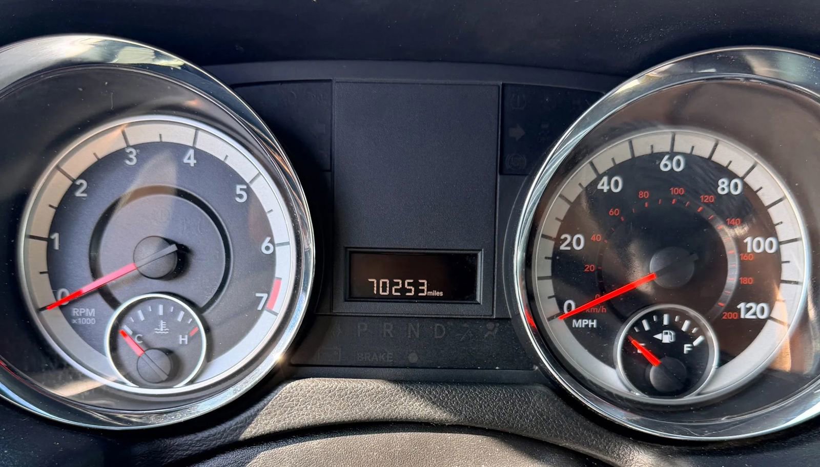 Used 2017 Dodge Grand Caravan SXT FWD image 18