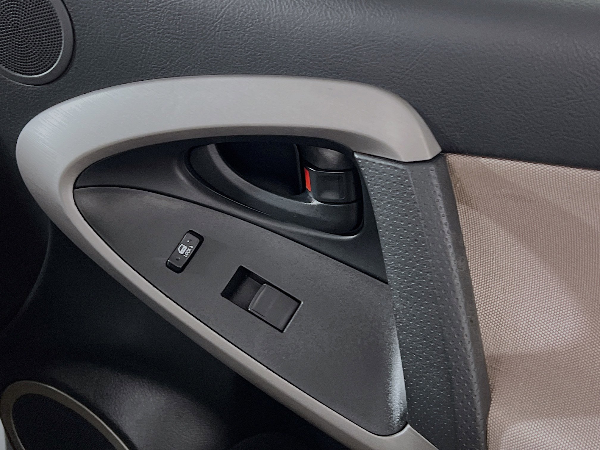 Used 2007 Toyota RAV4 2WD image 30