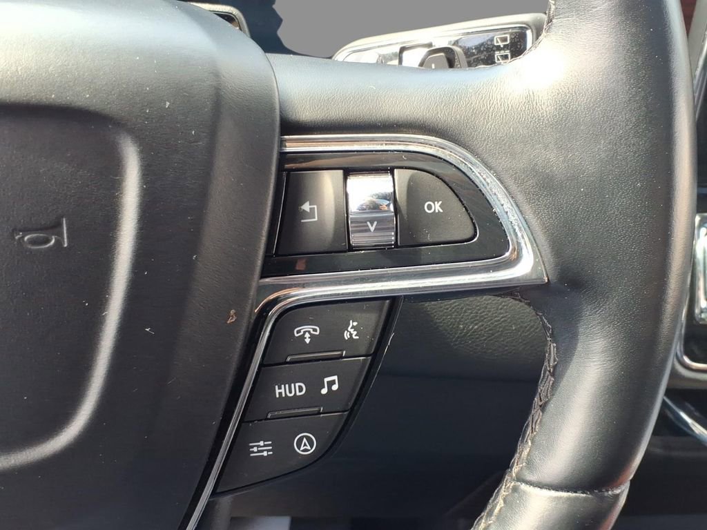 Used 2023 Lincoln Navigator Reserve image 24