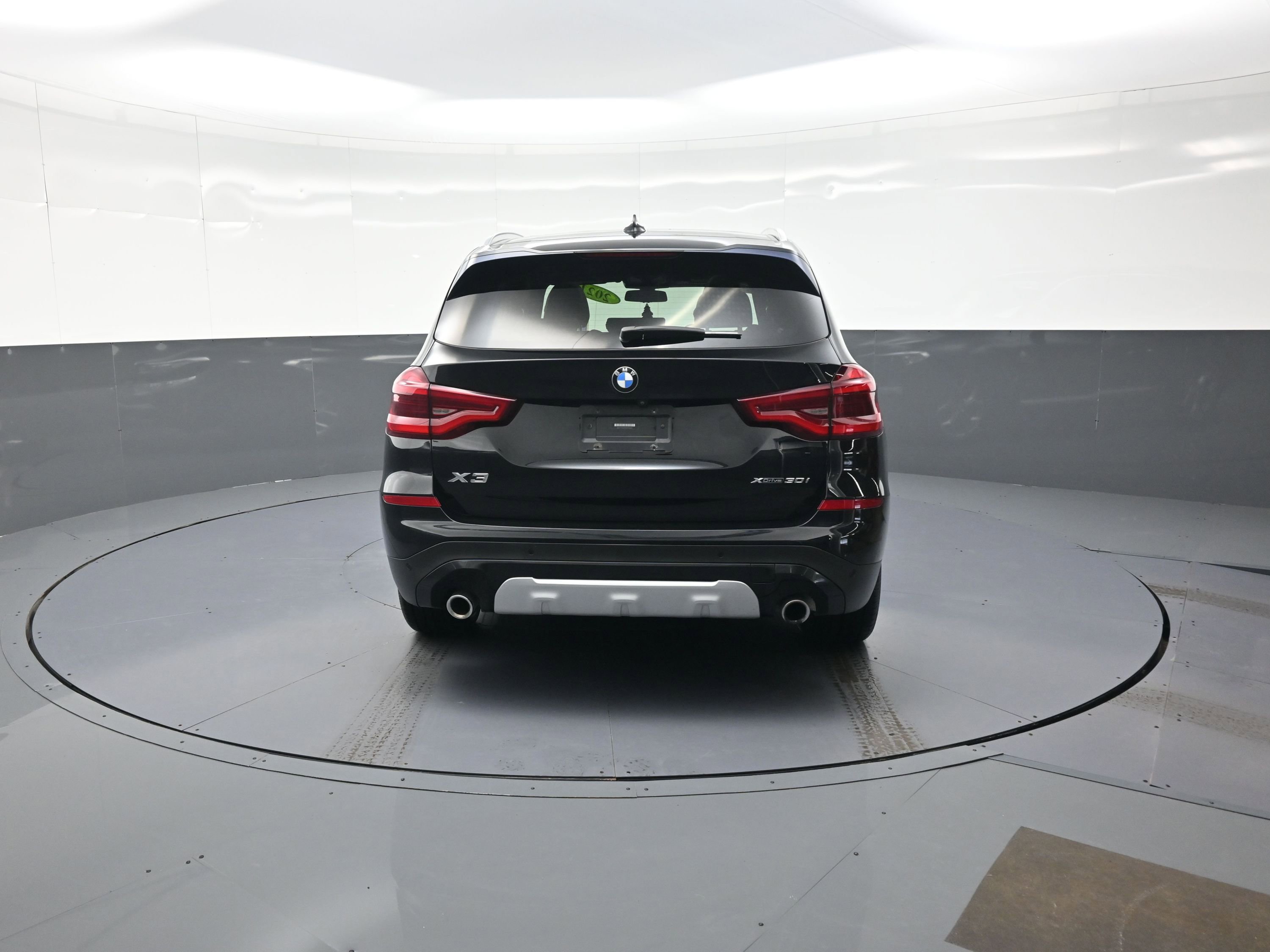 Used 2021 BMW X3 xDrive30i w/ Premium Package image 4