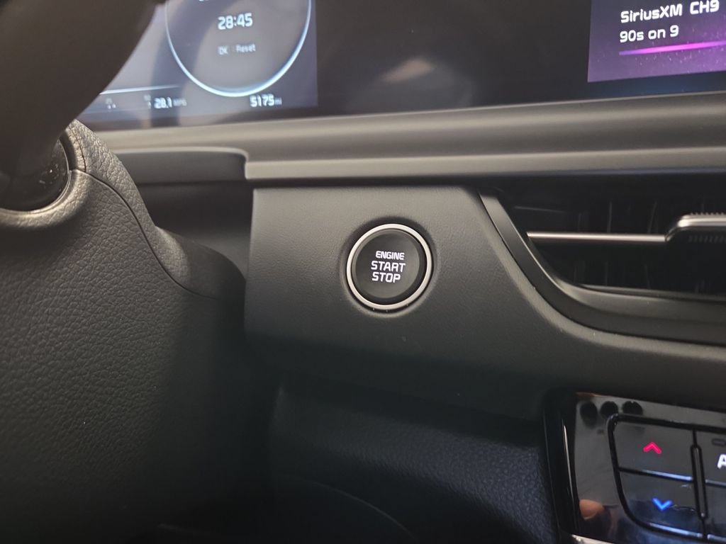 Certified 2026 Kia Seltos SX AWD/4WD image 18