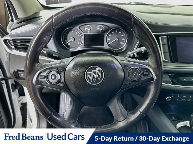 Used 2018 Buick Enclave Essence FWD image 15