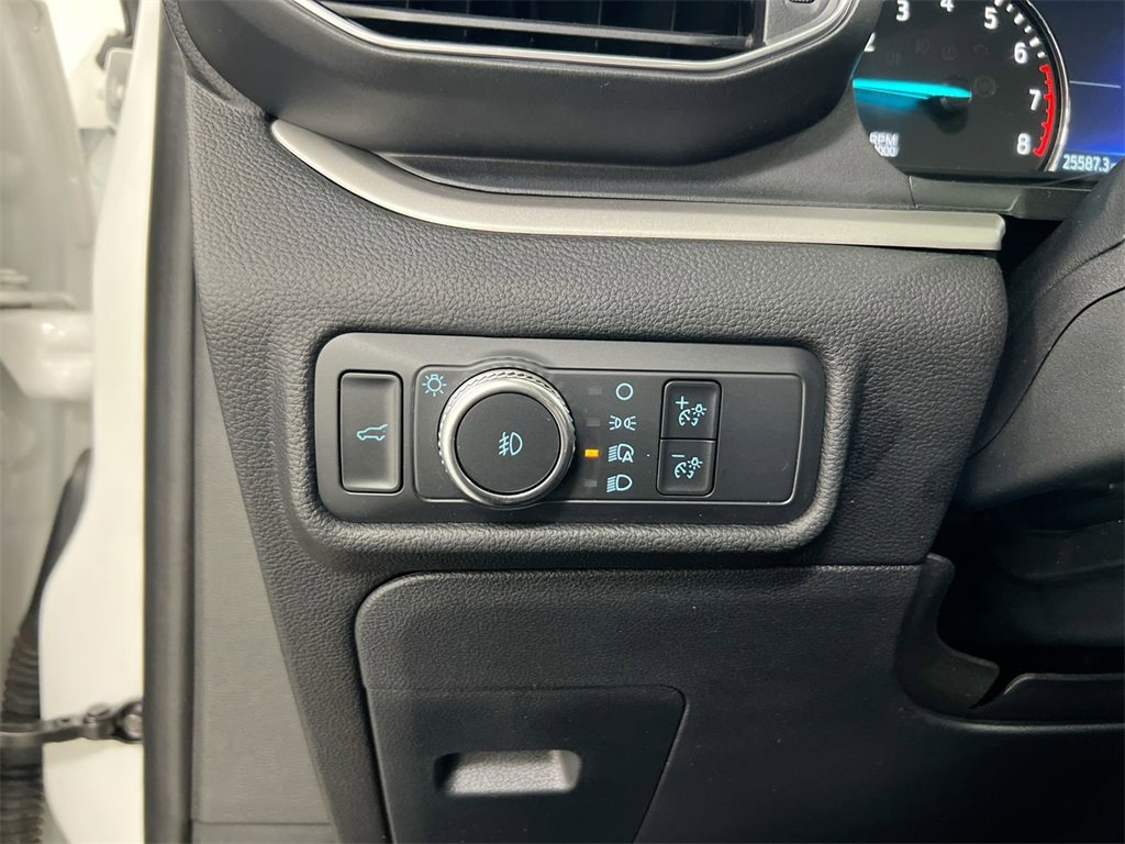 Used 2022 Ford Explorer XLT w/ Equipment Group 202A image 18