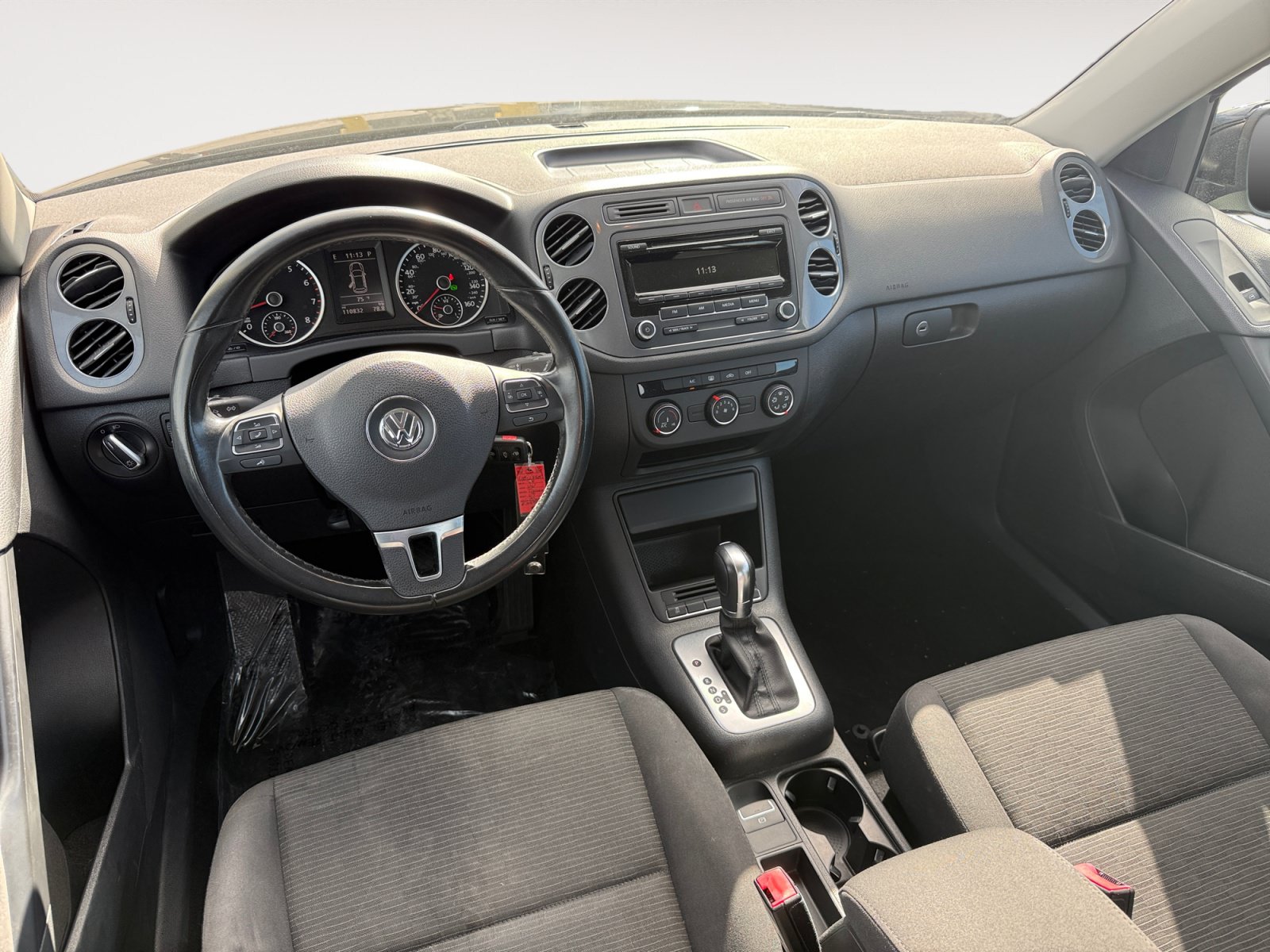 Used 2014 Volkswagen Tiguan S FWD image 14