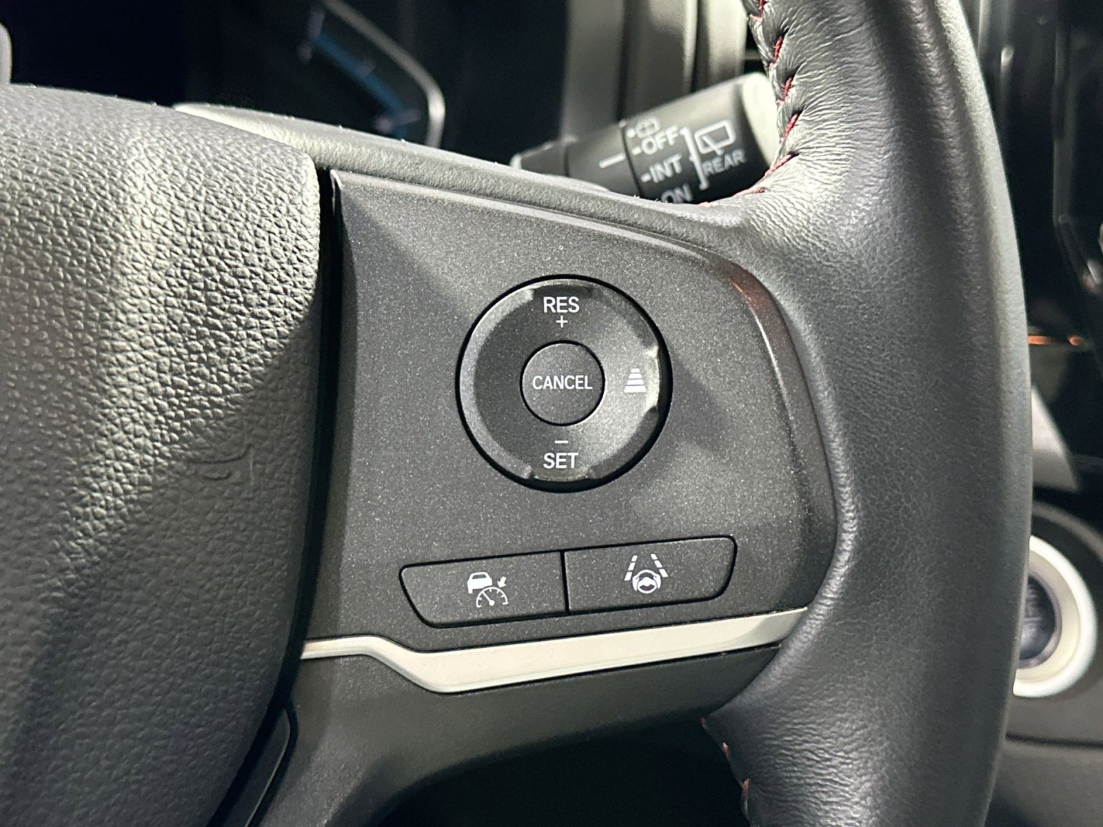 Used 2024 Honda Odyssey Sport image 20