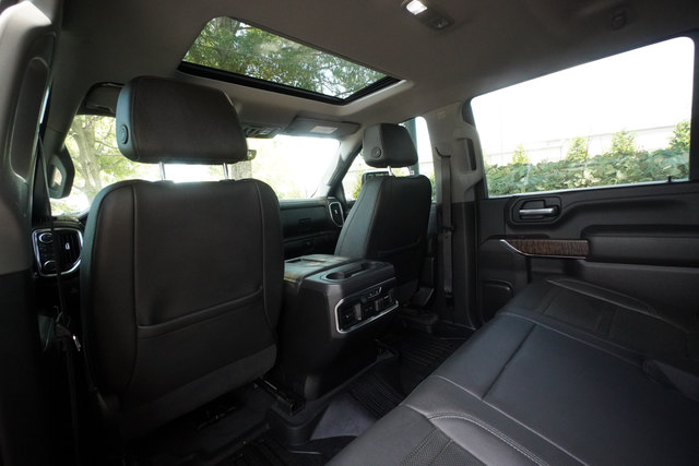 Used 2024 GMC Sierra 2500 AT4 w/ AT4 Preferred Package AWD/4WD image 25