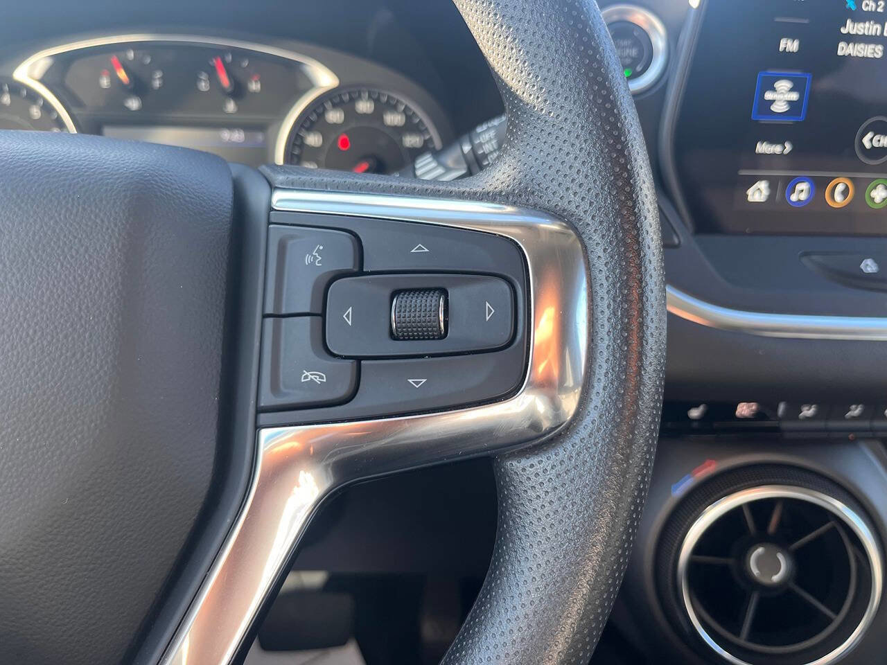 Used 2025 Chevrolet Blazer LT image 20