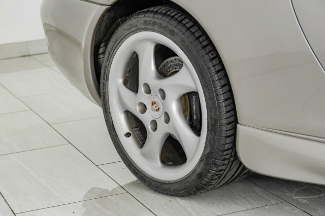 Used 2001 Porsche 911 Carrera 4 AWD/4WD image 60