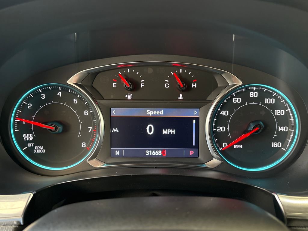 Used 2023 Chevrolet Traverse LT FWD image 25