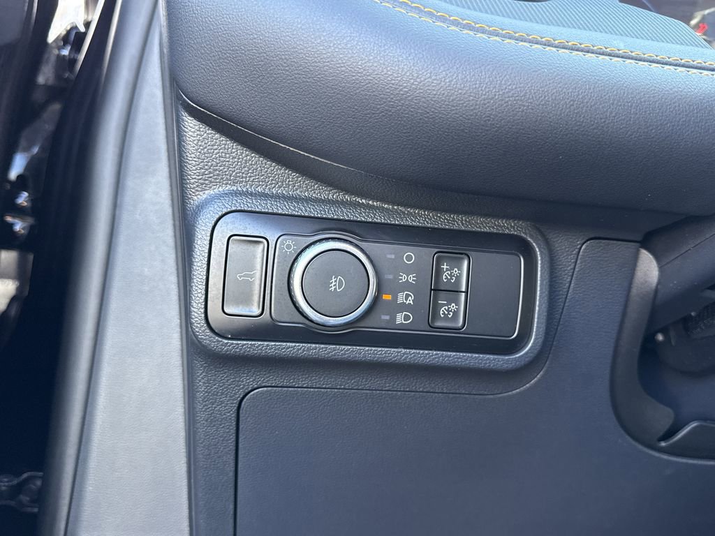 Used 2026 Ford Explorer Tremor w/ Tremor Convenience Package image 24