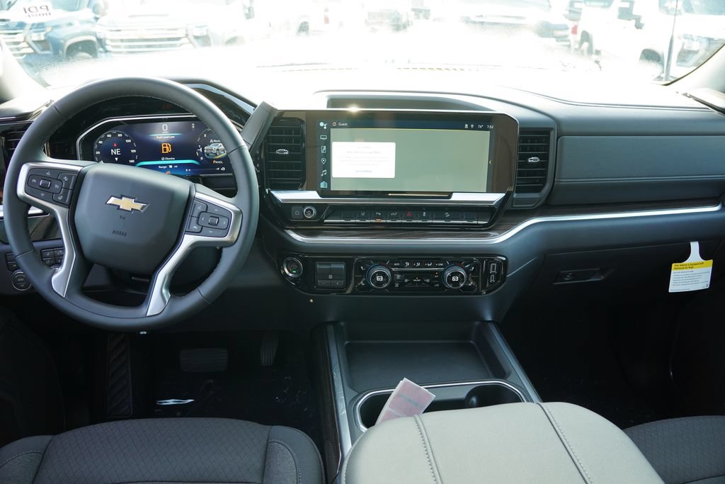 New 2026 Chevrolet Silverado 2500 LT w/ All Star Edition AWD/4WD image 12