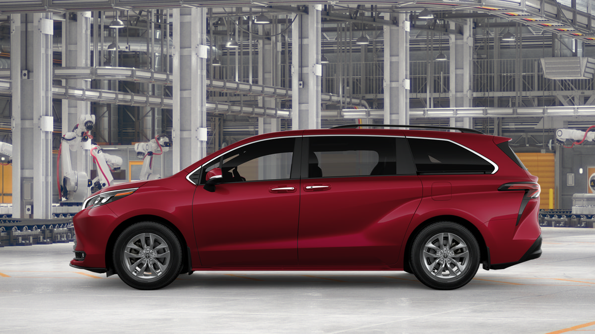 New 2026 Toyota Sienna XLE AWD/4WD image 4