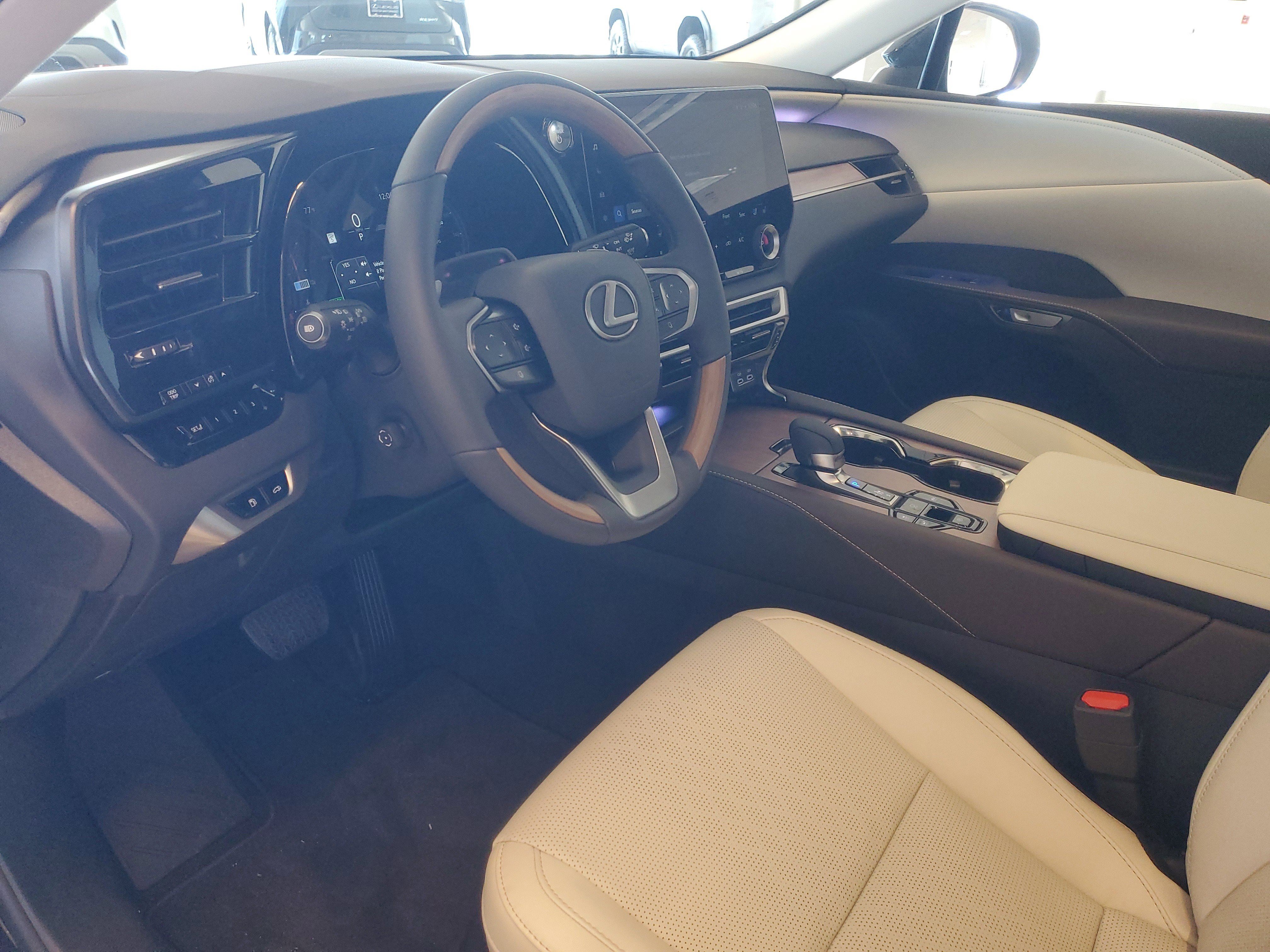 New 2026 Lexus RX 350 w/ Convenience Package AWD/4WD image 10