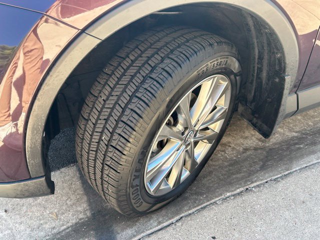 Used 2018 Toyota RAV4 Limited w/ Protection Package AWD/4WD image 37