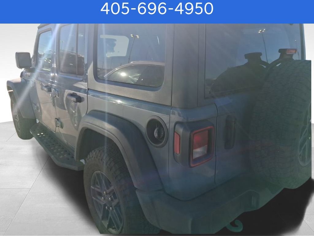 Used 2024 Jeep Wrangler Sport S image 4