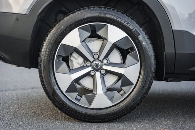 New 2026 Volvo XC40 B4 Plus w/ Protection Package Premier image 17