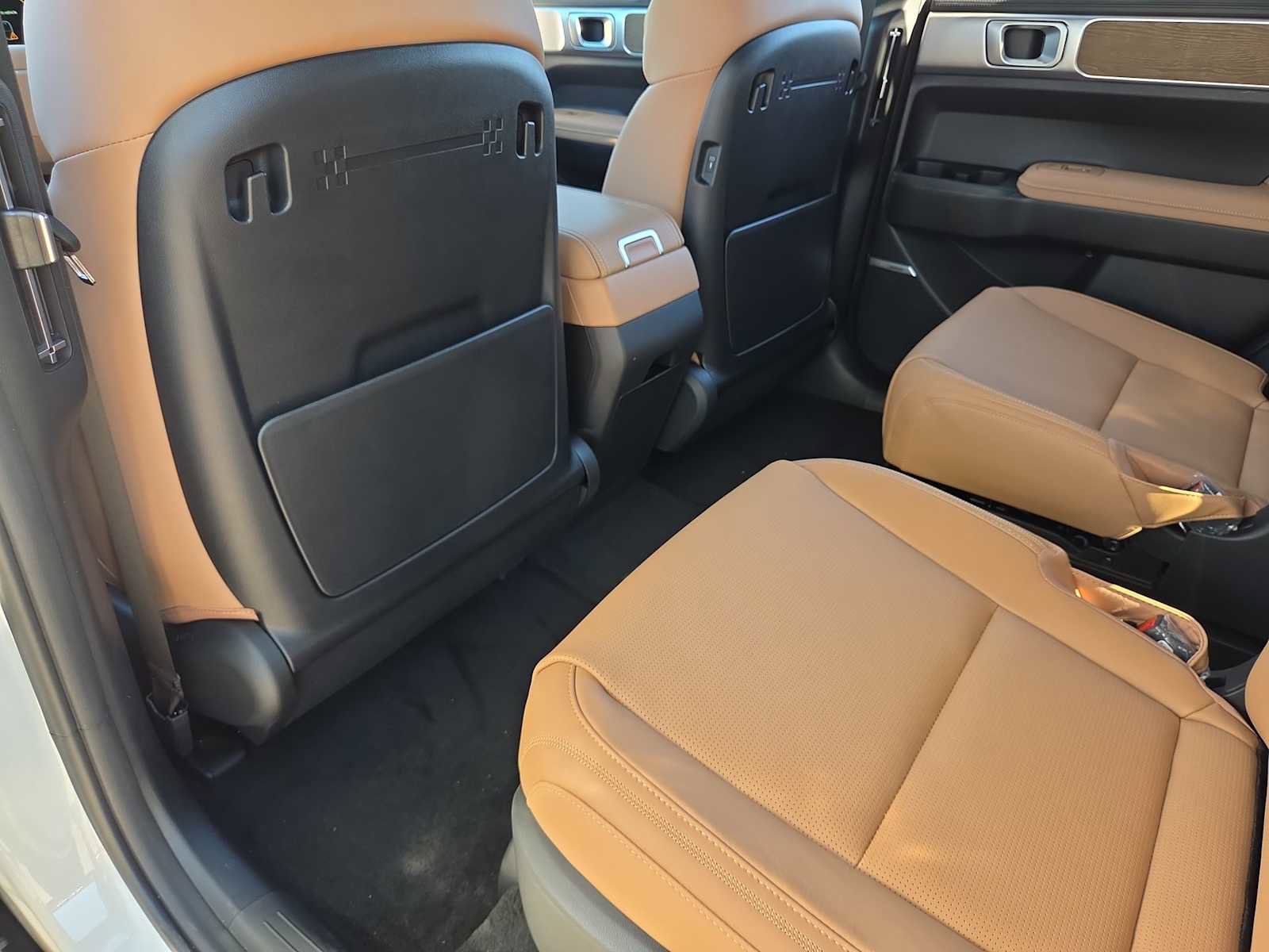 New 2026 Hyundai Santa Fe Calligraphy AWD/4WD image 18