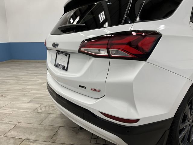 Used 2024 Chevrolet Equinox RS w/ RS Leather Package image 32