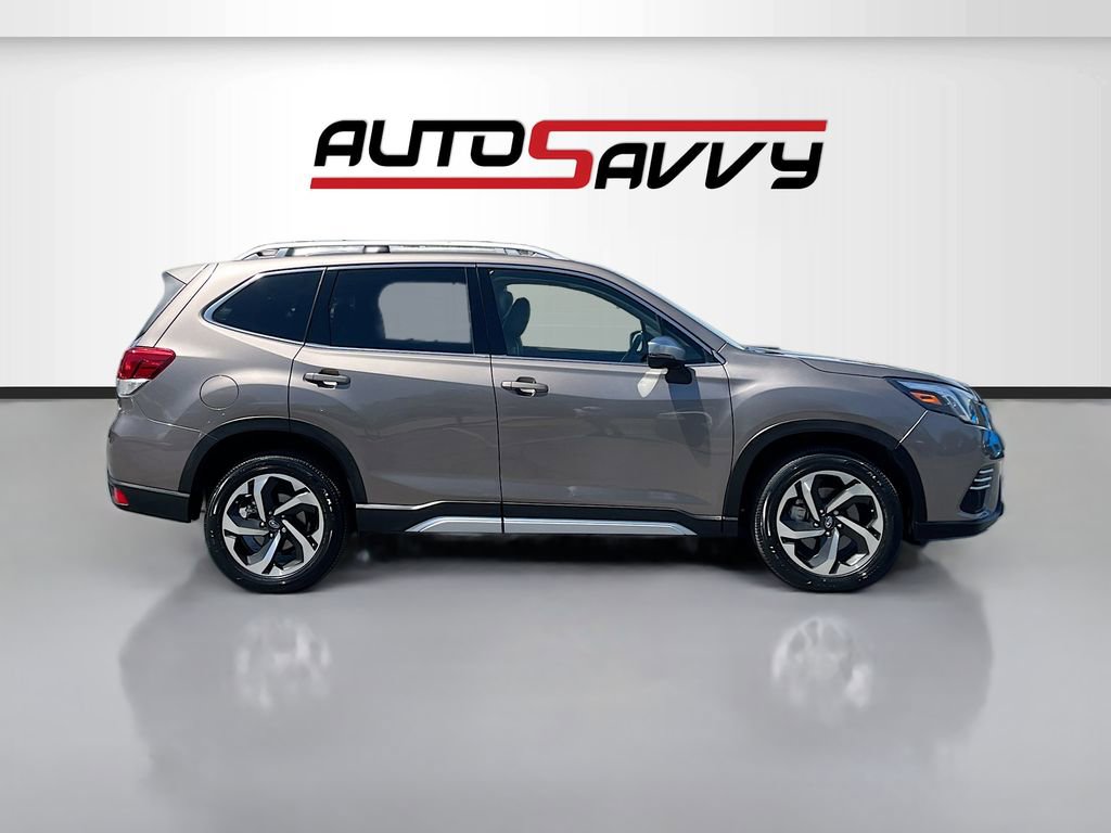 Used 2022 Subaru Forester Touring AWD/4WD image 8