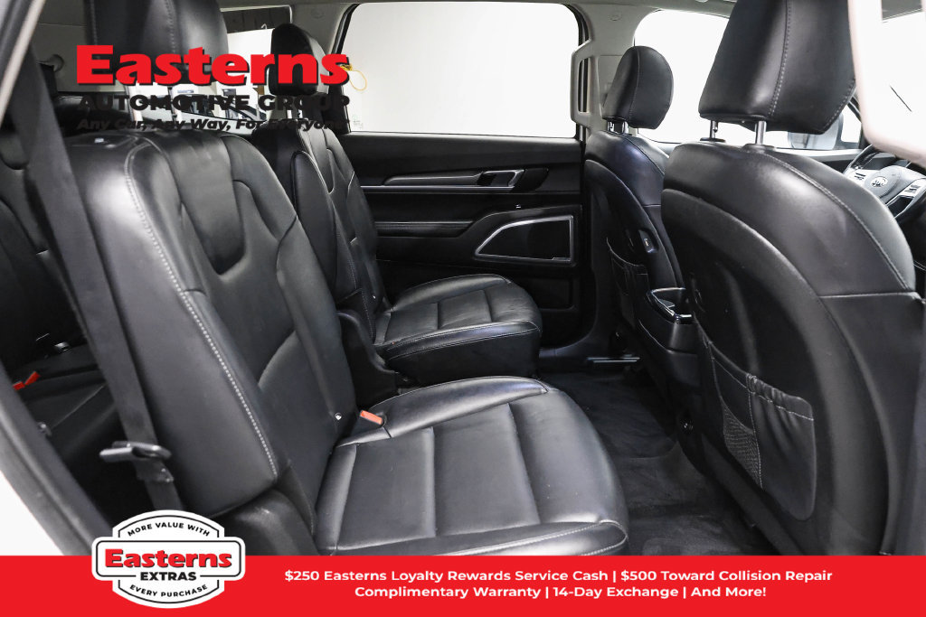 Used 2020 Kia Telluride S AWD/4WD image 25