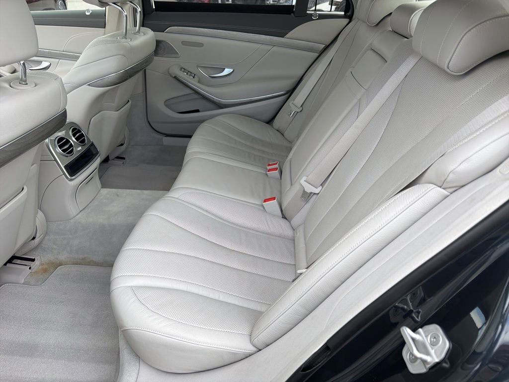 Used 2017 Mercedes-Benz S 550 Sedan image 9