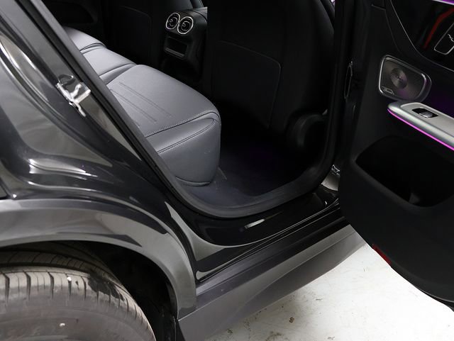 Certified 2026 Mercedes-Benz GLC 300 4MATIC image 32