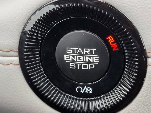 Certified 2022 Jeep Compass Limited image 6