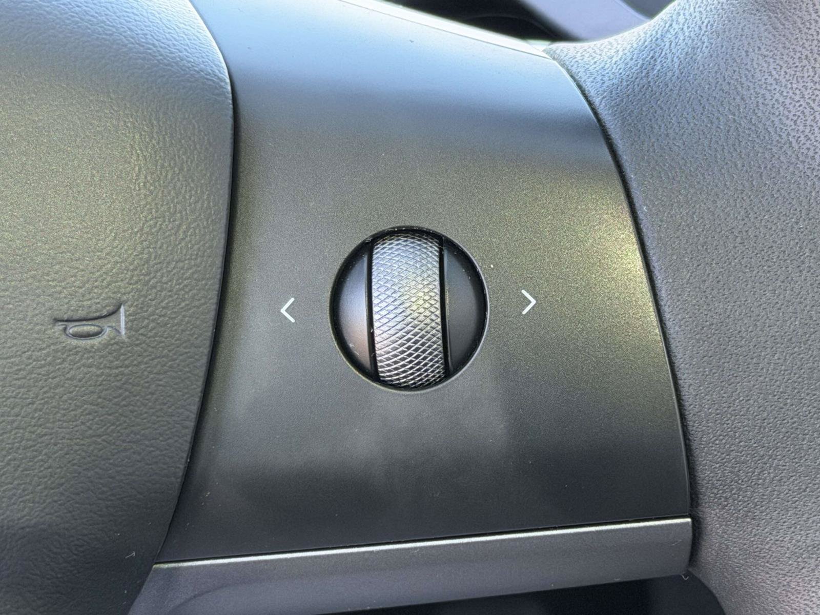 Used 2023 Tesla Model 3 Standard Range RWD image 13