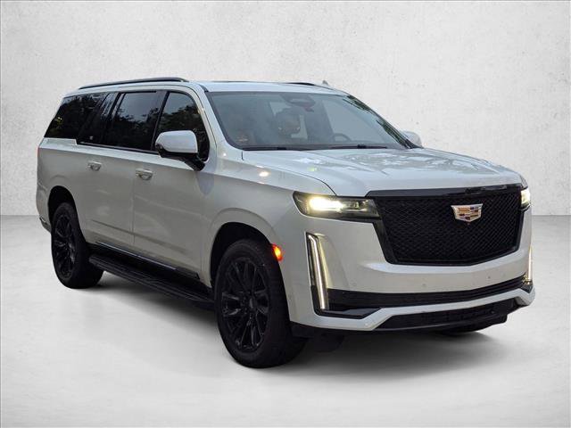 Used 2021 Cadillac Escalade ESV Sport RWD image 3