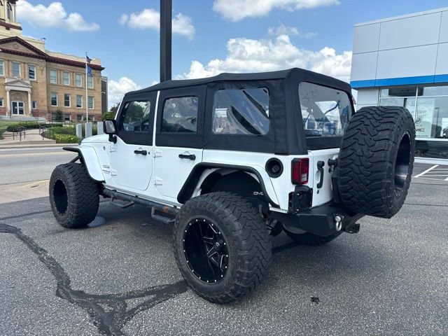 Used 2017 Jeep Wrangler Unlimited Sport w/ Connectivity Group AWD/4WD image 3