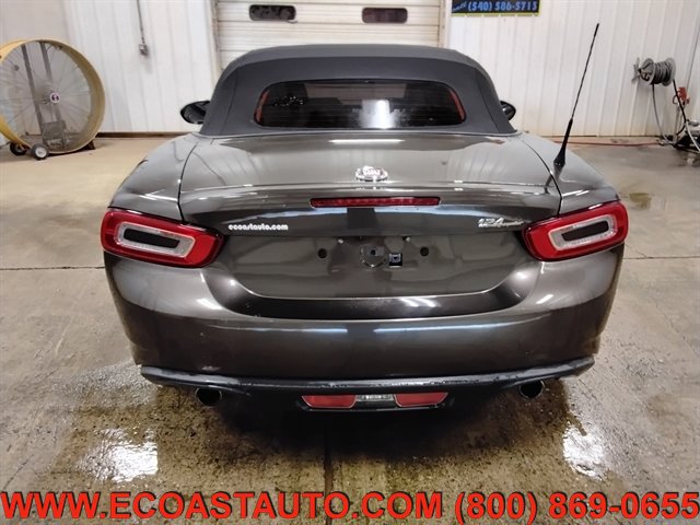 Used 2017 FIAT 124 Spider Lusso RWD image 8