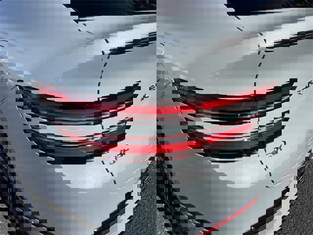 New 2026 Genesis GV80 3.5T e-SC image 15