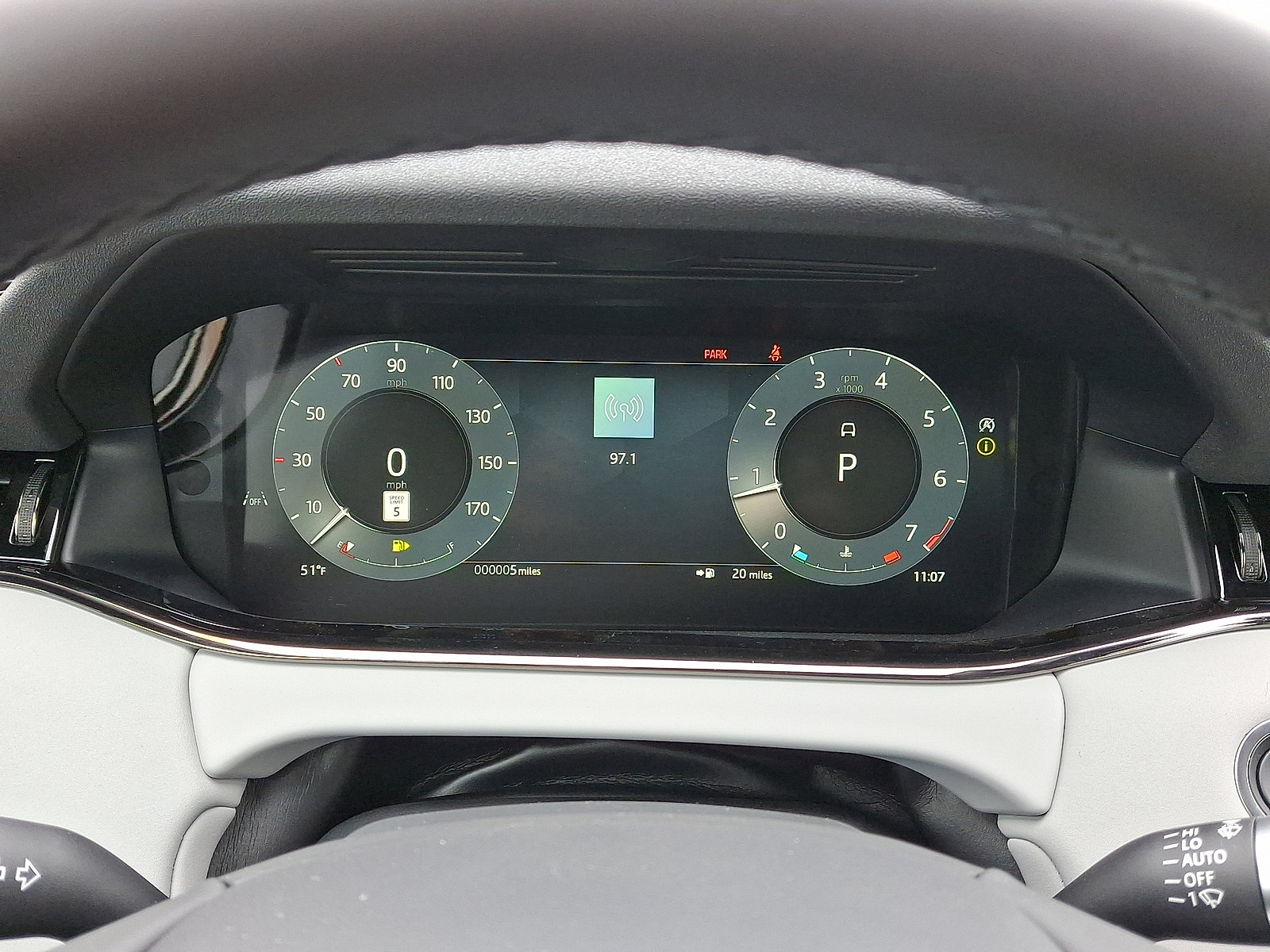 New 2026 Land Rover Range Rover Evoque S image 7