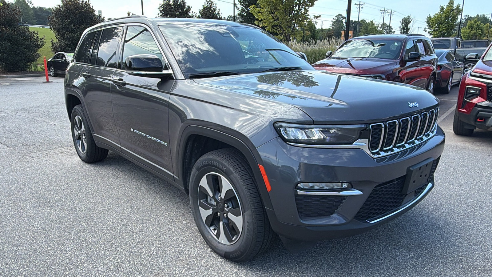 Used 2024 Jeep Grand Cherokee Limited 4xe AWD/4WD image 5