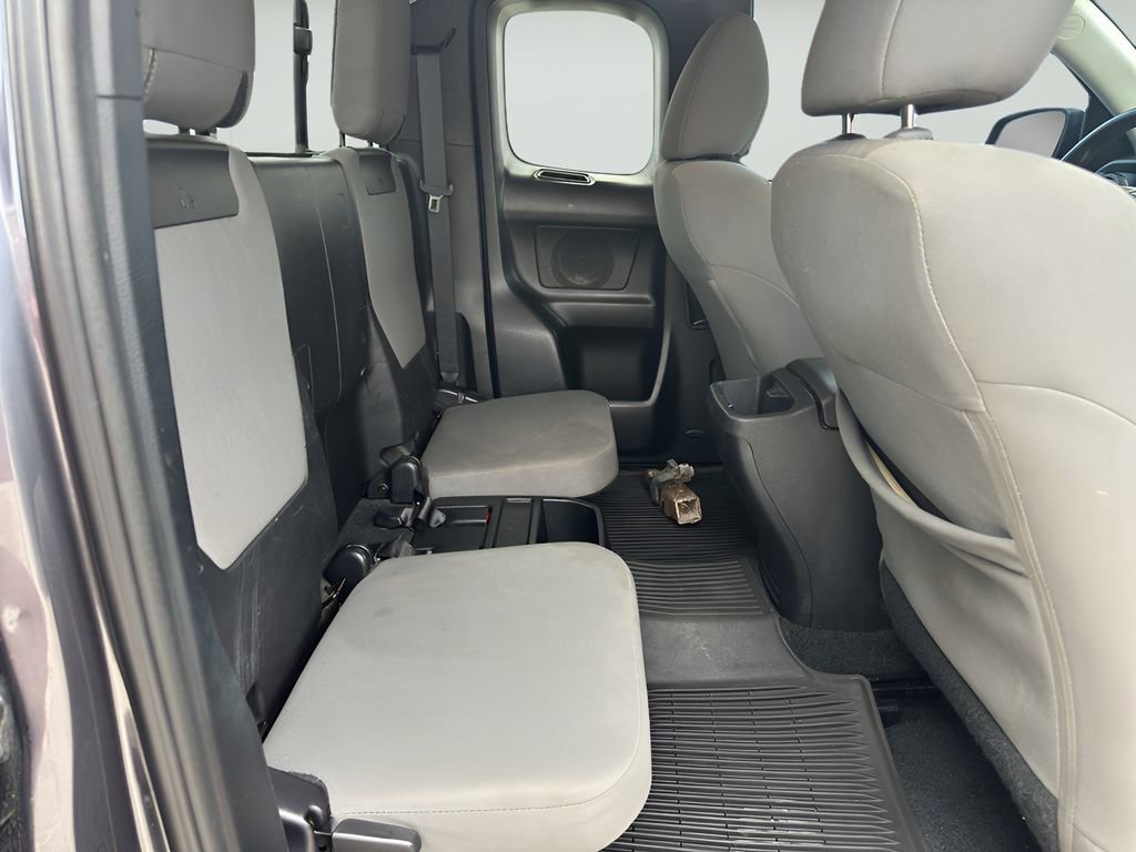 Used 2020 Toyota Tacoma SR w/ SX Package image 28