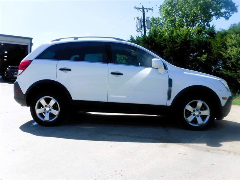 Used 2012 Chevrolet Captiva Sport LS FWD image 5