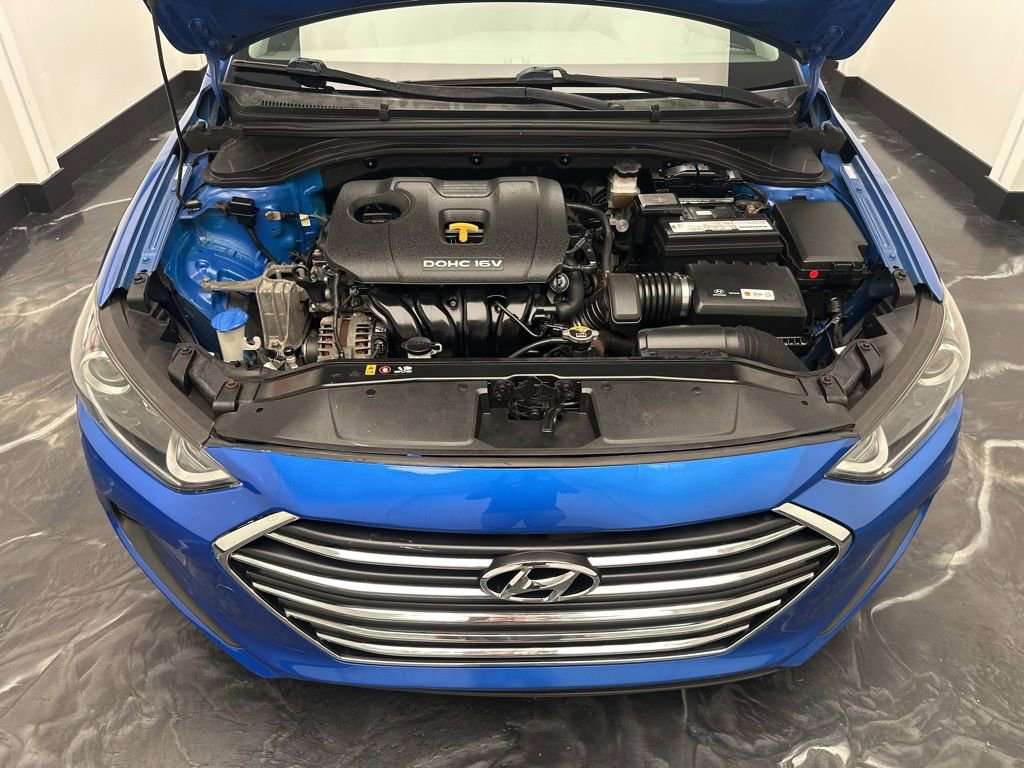 Used 2017 Hyundai Elantra SE FWD image 25