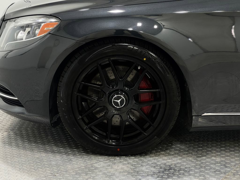 Used 2016 Mercedes-Benz S 550 4MATIC Sedan image 38