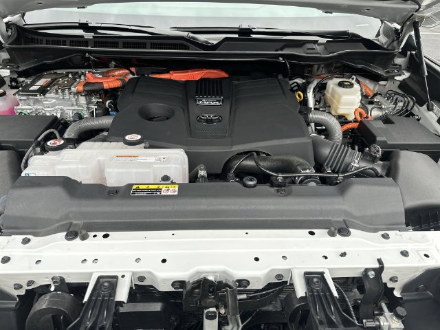 Certified 2026 Toyota Tundra 1794 Edition w/ Security Package (TMS) AWD/4WD image 19