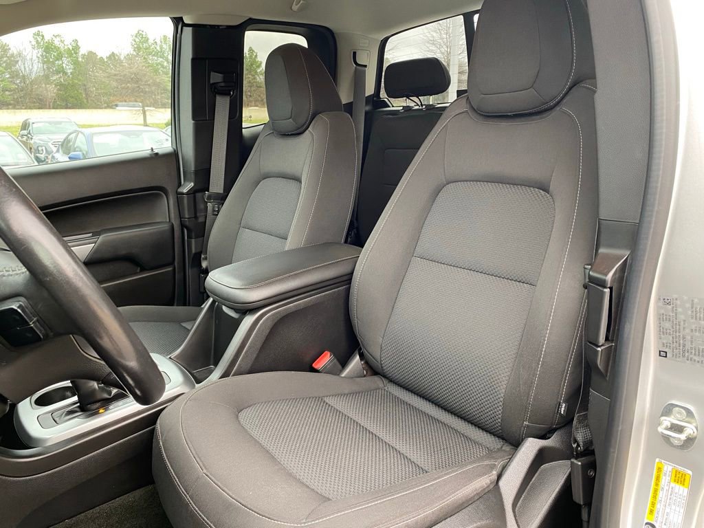 Used 2018 Chevrolet Colorado LT w/ LT Convenience Package image 24