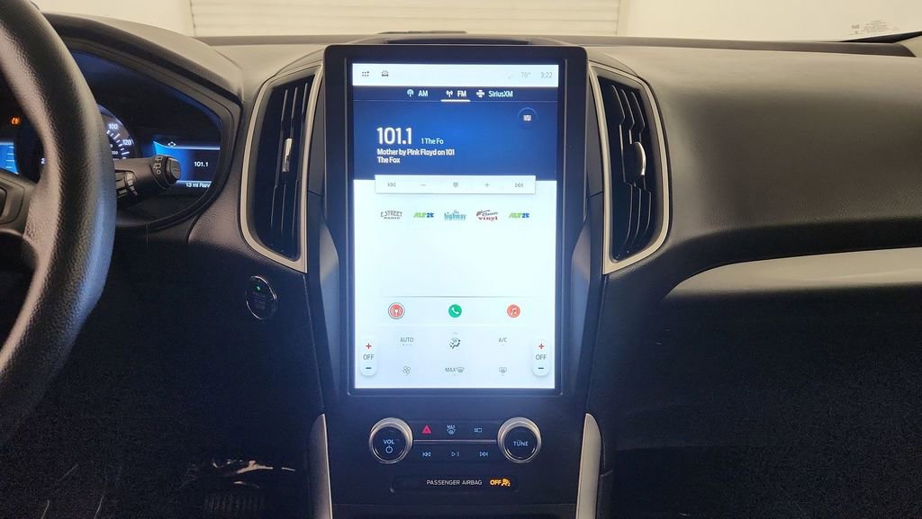 Used 2023 Ford Edge SE AWD/4WD image 13