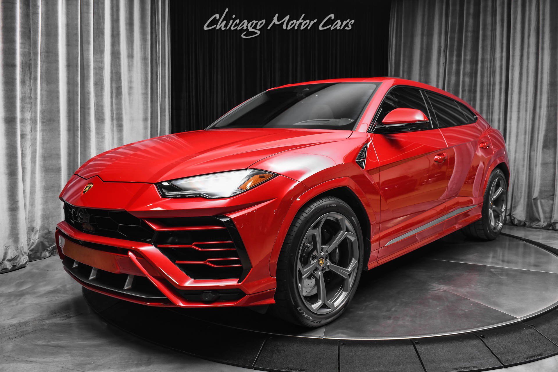 Used 2021 Lamborghini Urus AWD/4WD image 36