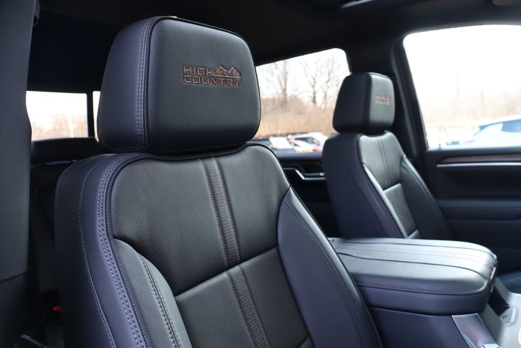Used 2025 Chevrolet Silverado 1500 High Country w/ High Country Premium Package image 55