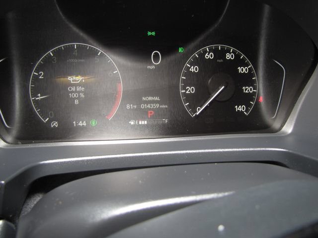 Certified 2025 Honda Pilot Touring image 4