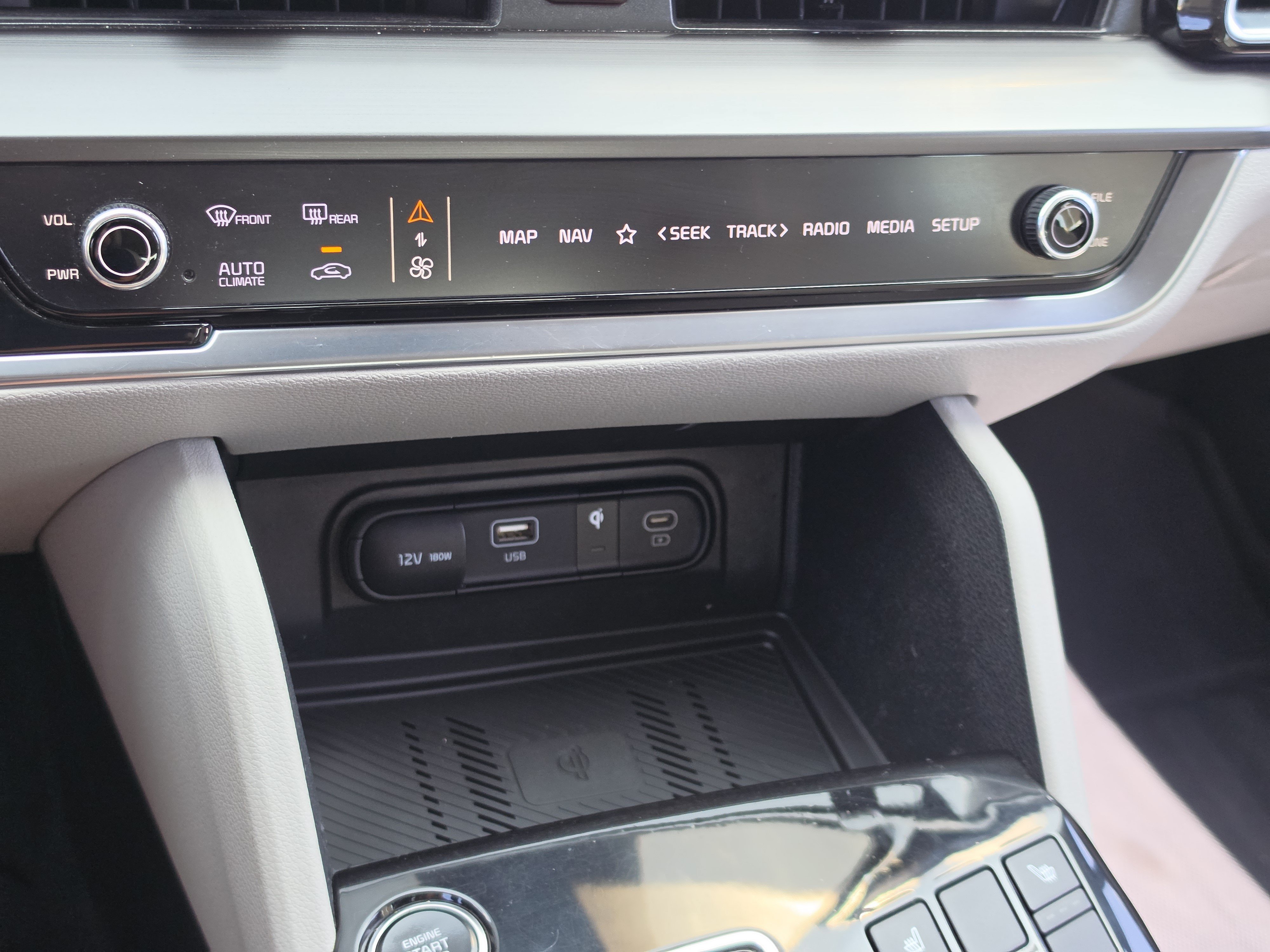 Used 2023 Kia Sportage EX FWD image 22