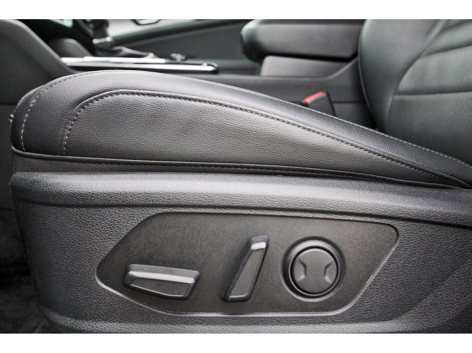 Certified 2023 Kia Sportage SX FWD image 28