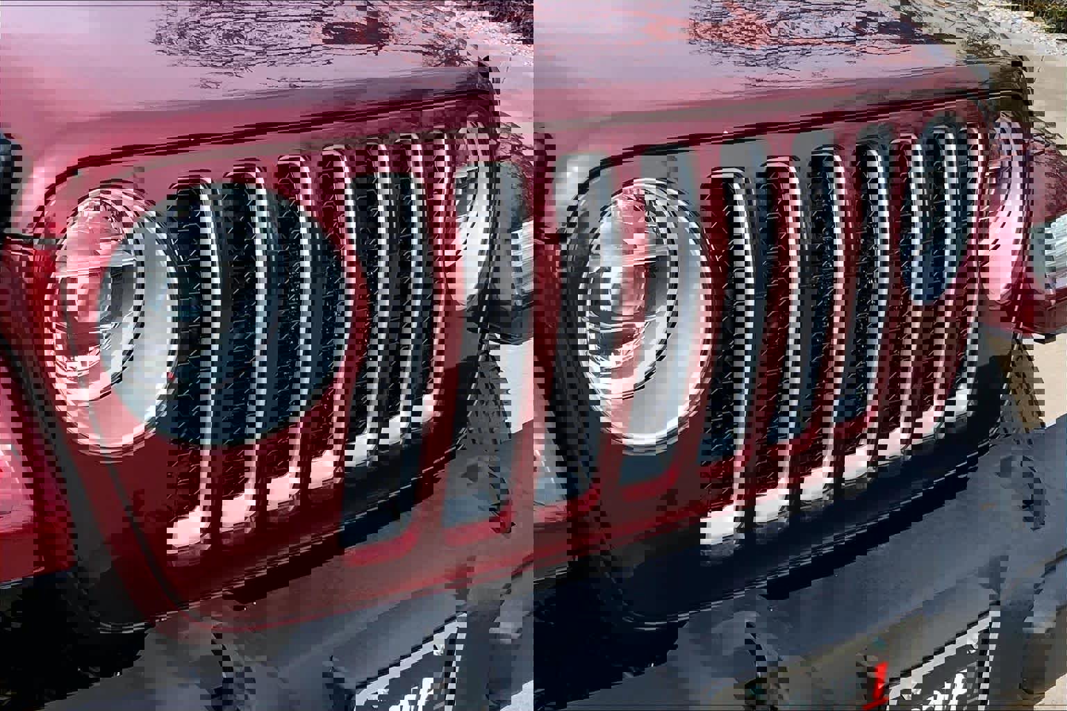 Used 2021 Jeep Wrangler Unlimited Sahara w/ Cold Weather Group image 29